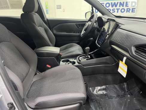 Certified 2025 Subaru Forester Premium AWD/4WD image 25