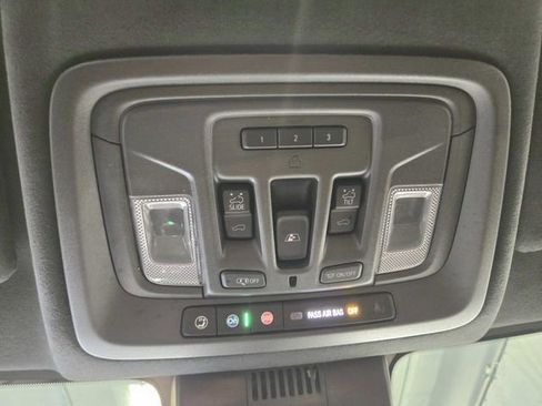 Certified 2024 GMC Sierra 2500 Denali Ultimate image 37