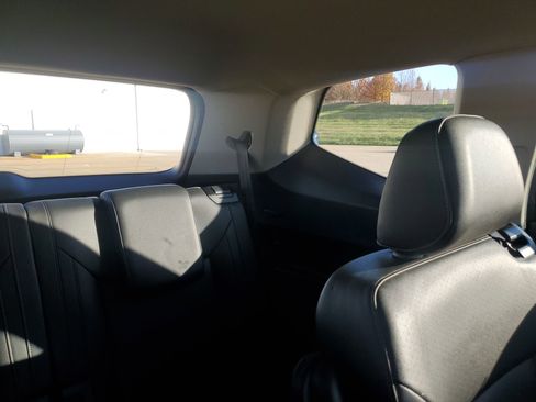 Used 2019 Volkswagen Atlas SE image 15