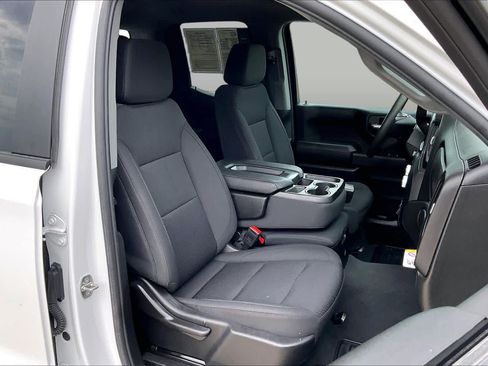 Used 2023 GMC Sierra 1500 Pro w/ Graphite Edition RWD image 9