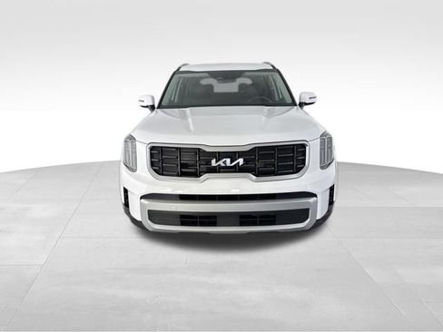 Certified 2024 Kia Telluride S AWD/4WD image 3