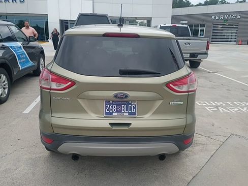 Used 2013 Ford Escape SE FWD image 9