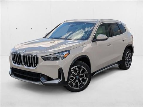 Used 2026 BMW X1 xDrive28i w/ Technology Package image 1