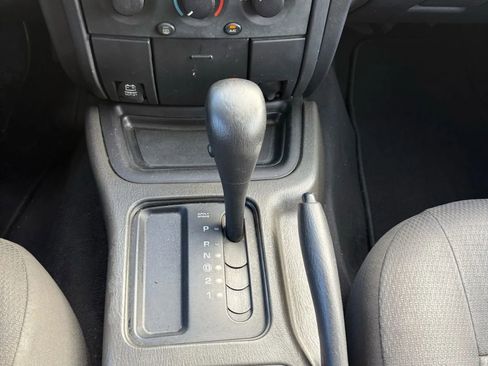 Used 2002 Jeep Grand Cherokee Laredo image 16