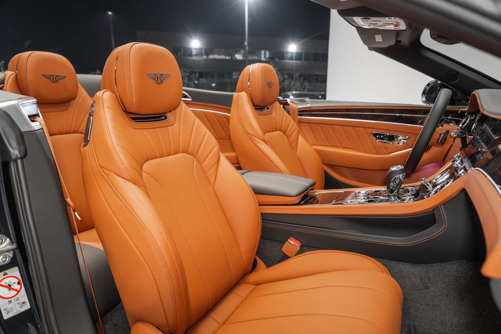 Used 2024 Bentley Continental GT V8 AWD/4WD image 21