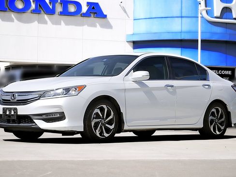 Used 2017 Honda Accord EX-L image 1