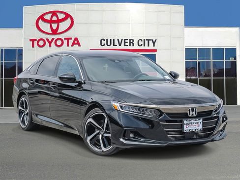 Used 2022 Honda Accord Sport image 1