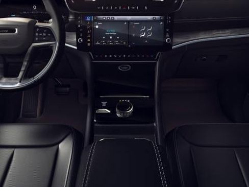 New 2026 Jeep Grand Cherokee L Limited image 5