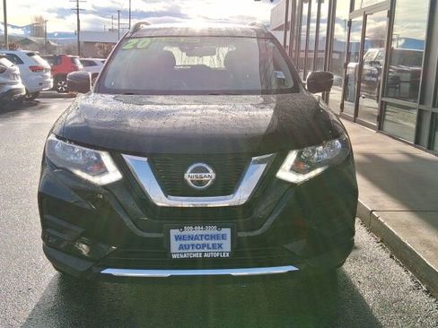 Used 2020 Nissan Rogue SV w/ Premium Package image 29