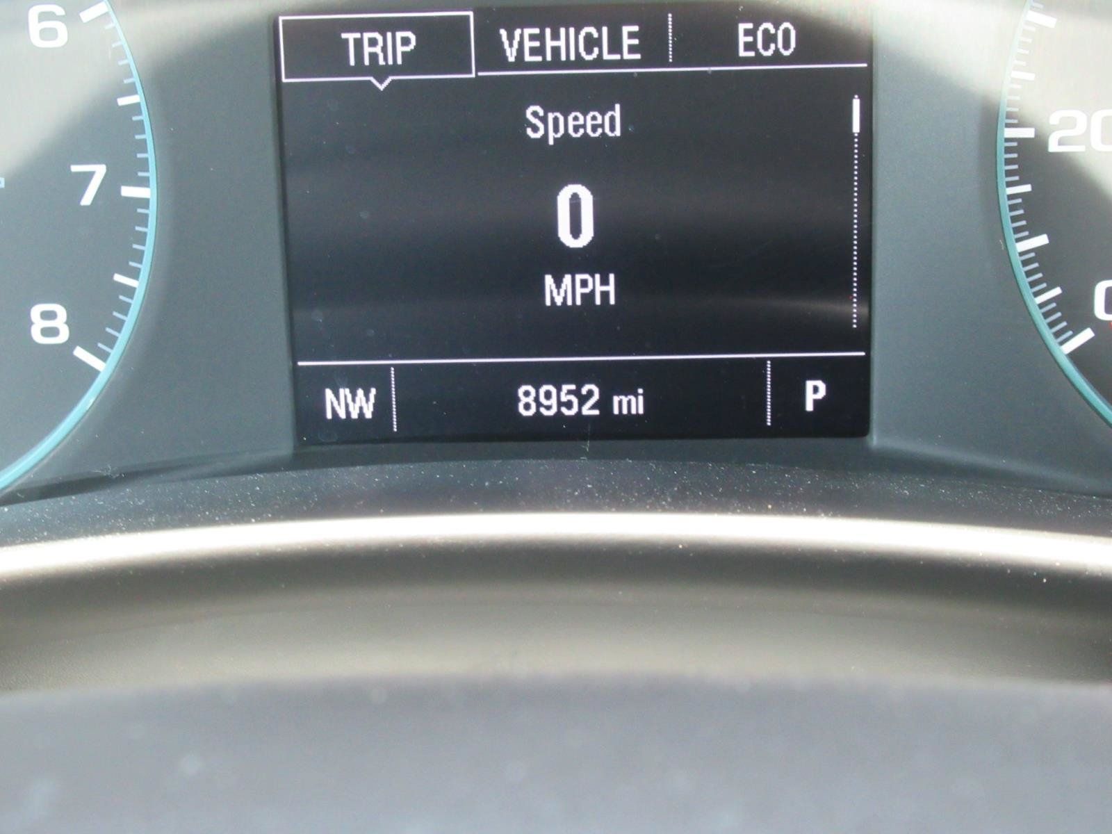 Used 2024 Chevrolet Equinox LS w/ Driver Confidence II Package FWD image 28