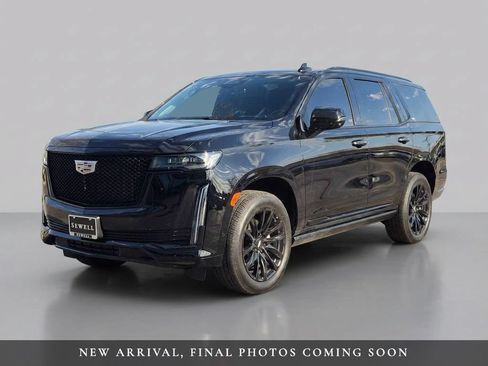 Used 2024 Cadillac Escalade Sport w/ LPO, ONYX Package AWD/4WD image 2