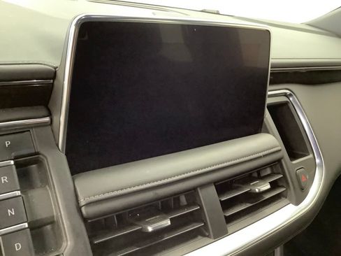 Used 2023 GMC Yukon SLE AWD/4WD image 22