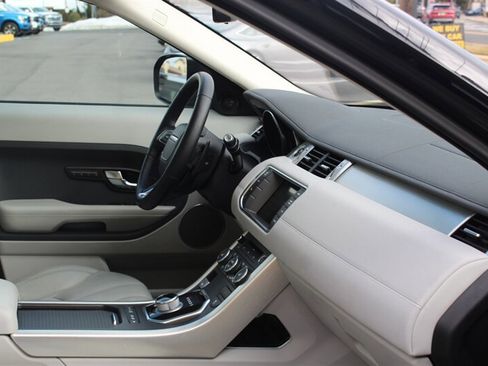 Used 2012 Land Rover Range Rover Evoque Pure Plus AWD/4WD image 18