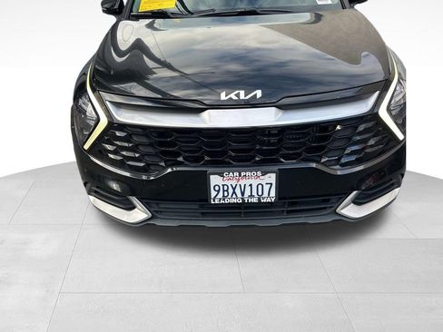 Used 2023 Kia Sportage EX AWD/4WD image 2