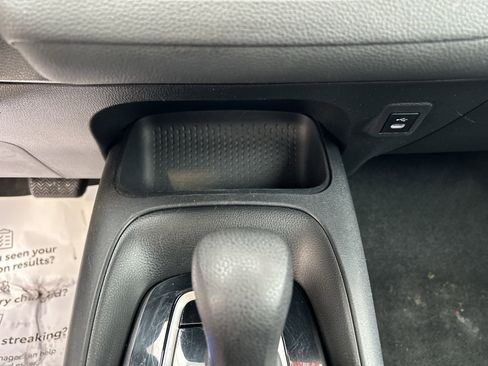 Certified 2024 Toyota Corolla LE image 27