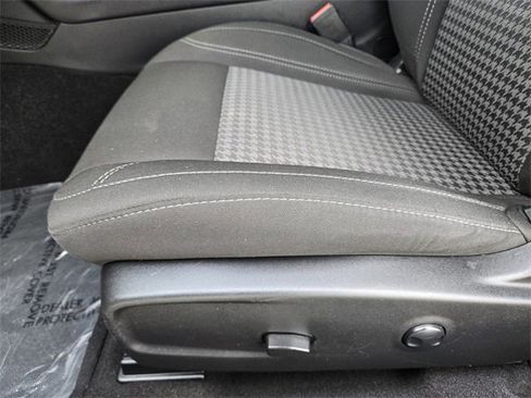 Used 2023 Dodge Challenger SXT image 24