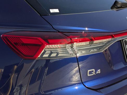 Used 2023 Audi Q4 e-tron Premium w/ Convenience Package image 18