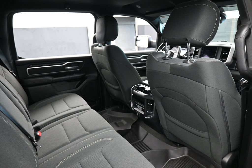 Used 2021 RAM 1500 Big Horn RWD image 45