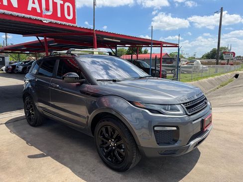 Used 2019 Land Rover Range Rover Evoque SE Premium AWD/4WD image 18