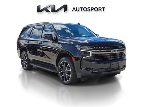 Used 2021 Chevrolet Tahoe RST w/ Luxury Package RWD image 3