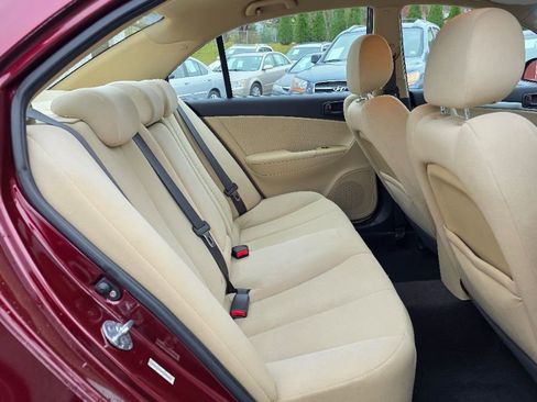 Used 2010 Hyundai Sonata GLS image 11