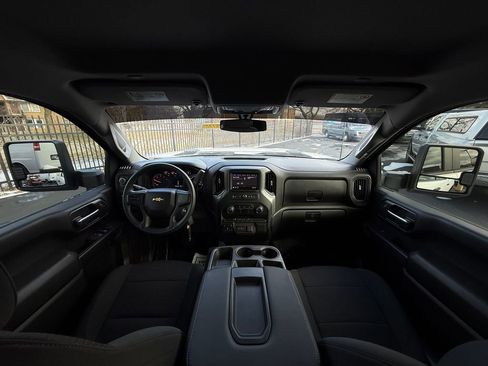 Used 2023 Chevrolet Silverado 2500 W/T w/ WT Fleet Convenience Package image 11