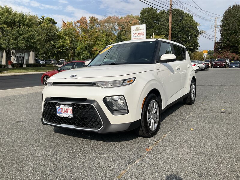 Used 2021 Kia Soul LX FWD image 1