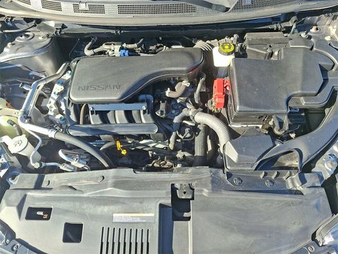 Used 2021 Nissan Rogue Sport S image 27