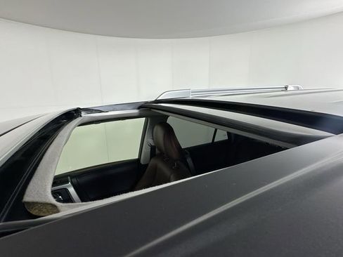 Used 2022 Toyota 4Runner Limited image 12