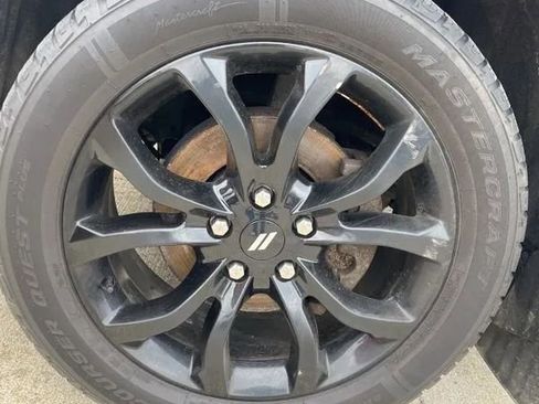 Used 2019 Dodge Durango GT image 6