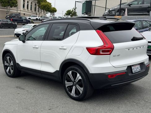 Used 2023 Volvo XC40 Recharge Plus AWD/4WD image 7
