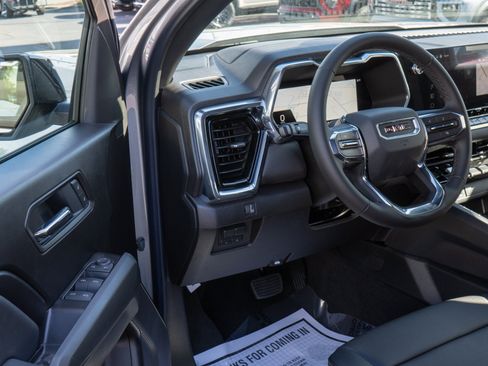 New 2026 GMC Canyon Elevation RWD image 12