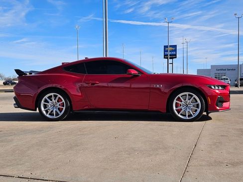 Used 2024 Ford Mustang GT Premium image 4