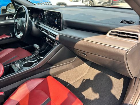 Used 2021 Kia K5 GT-Line image 9