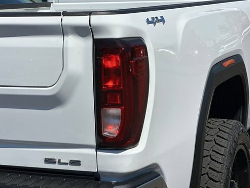 Used 2021 GMC Sierra 2500 SLE w/ SLE Convenience Package AWD/4WD image 26