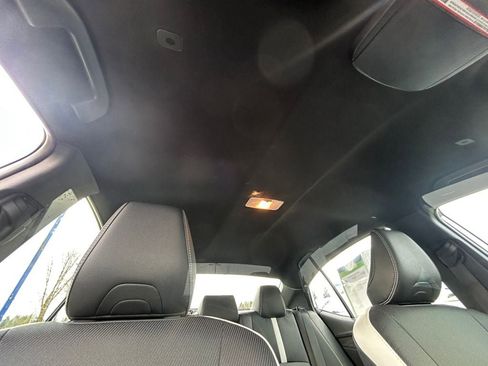 Used 2025 Toyota Camry SE image 27