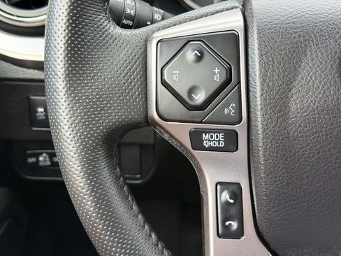 Used 2021 Toyota Tacoma SR5 AWD/4WD image 20
