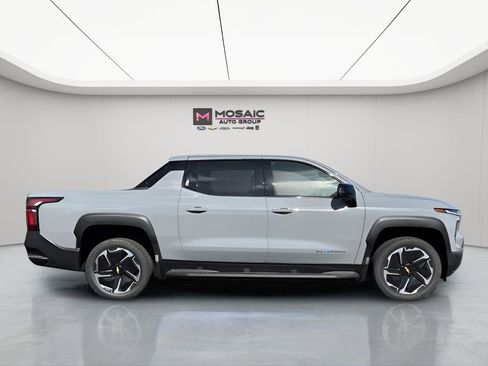 New 2026 Chevrolet Silverado EV LT w/ Premium Package AWD/4WD image 2