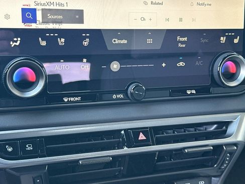 New 2026 Lexus RX 350h AWD/4WD image 17