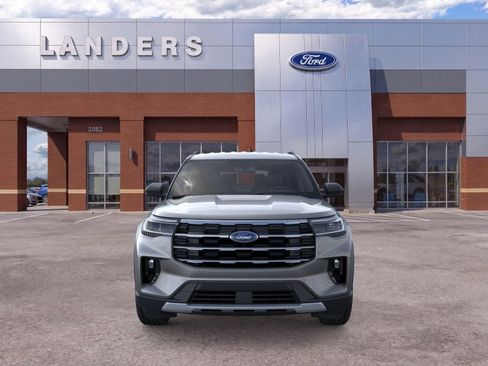 New 2026 Ford Explorer Active w/ Active Comfort Package RWD image 6