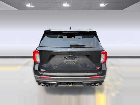 Used 2020 Ford Explorer ST w/ Premium Technology Package AWD/4WD image 7
