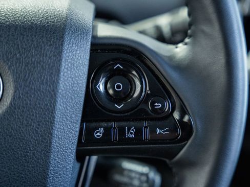 Used 2022 Toyota Prius Prime Limited image 31