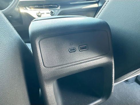Used 2025 Buick Envista Preferred FWD image 28
