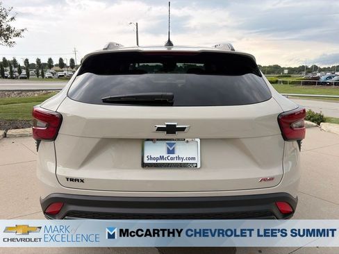 New 2026 Chevrolet Trax RS FWD image 19