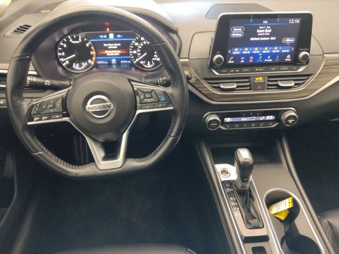 Used 2019 Nissan Altima 2.5 SL FWD image 22