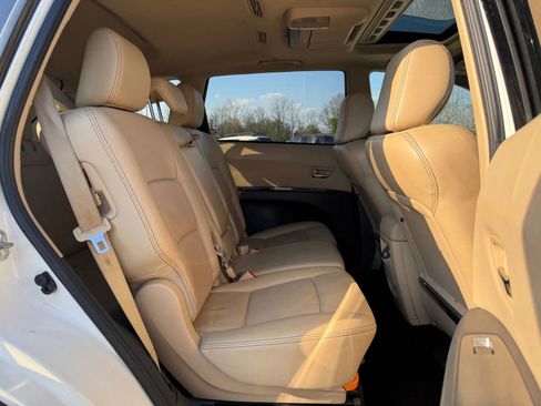 Used 2014 Subaru Tribeca Limited AWD/4WD image 3