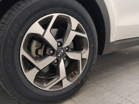 Used 2020 Kia Sportage LX FWD image 31