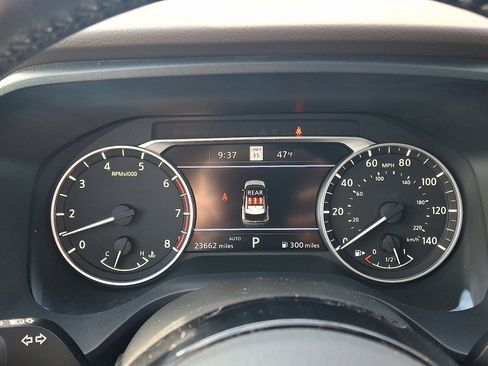 Used 2023 Nissan Rogue SL w/ SL Premium Package image 21