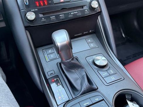 Used 2023 Lexus IS 300 w/ Comfort Package RWD image 33