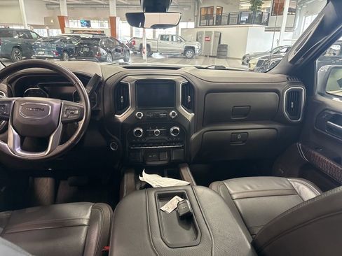Used 2021 GMC Sierra 1500 Denali w/ Denali Ultimate Package image 12